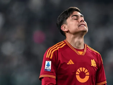 Paulo Dybala fue operado de la rodilla. Paulo Dybala fue operado de la rodilla.