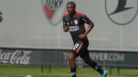 River prueba a De la Cruz para ver si llega a la revancha ante Vélez