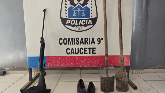 El aire comprimido usado por los menores y los elementos recuperados tras el robo.