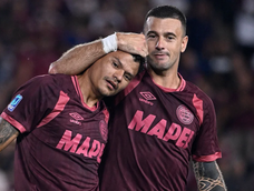 Lanús goleó a Newells y se asienta en zona de clasificación de la Zona A Lanús goleó a Newells y se asienta en zona de clasificación de la Zona A