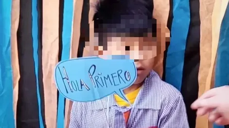 Un nene de seis años se cayó por las escaleras de su colegio, lo mandaron a su casa y murió