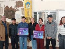 rumbo a neuquen: jovenes de caucete recibieron kits de robotica y pelean un lugar en el certamen nacional