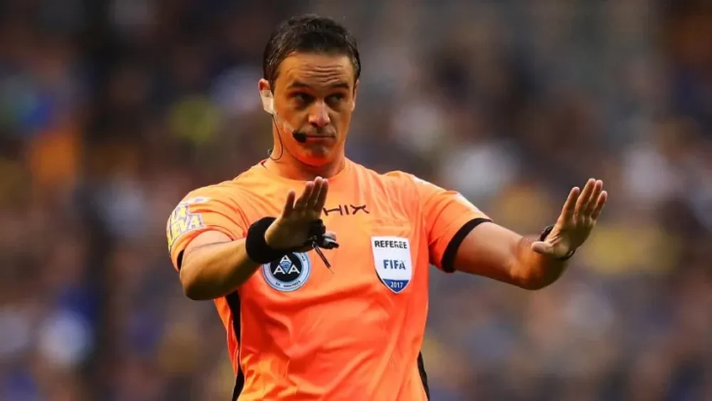 Loustau dirigirá la final entre Rosario Central y Gimnasia