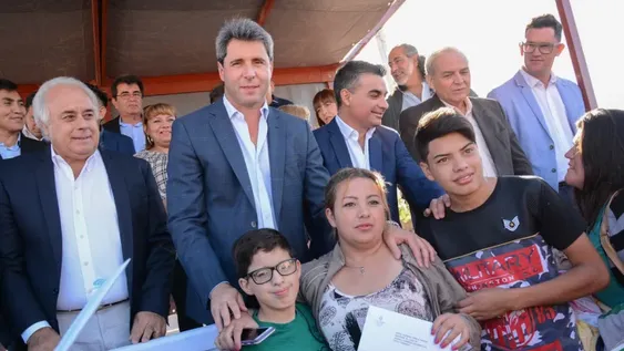 Más de 100 familias chimberas cumplieron el sueño de la casa propia