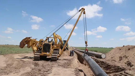 Quieren terminar el gasoducto antes del próximo invierno