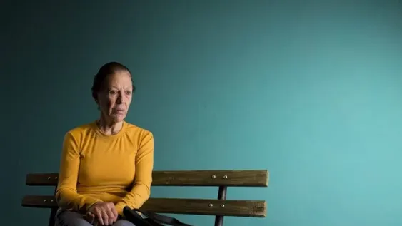 De nuevo en la escena teatral