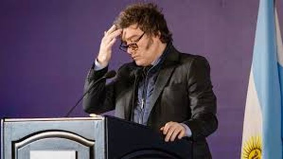 Del fiasco al papelón de Milei por la foto que no fue con Trump