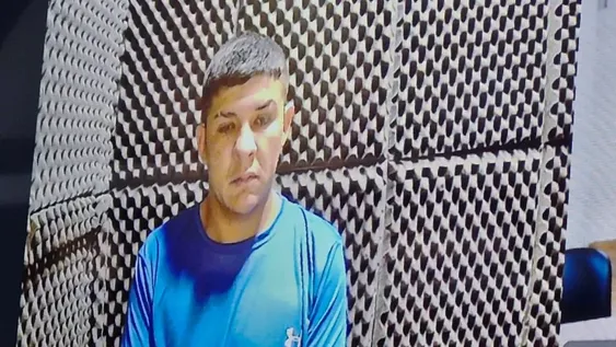 El joven se conectó a la audiencia por Zoom desde el penal de Chimbas.