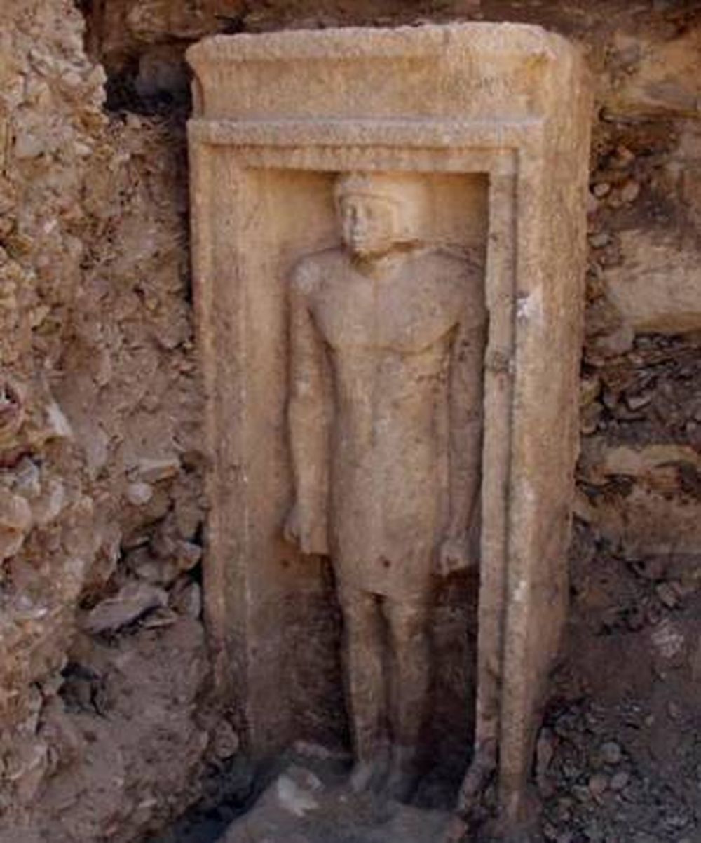 Hallan antigua tumba