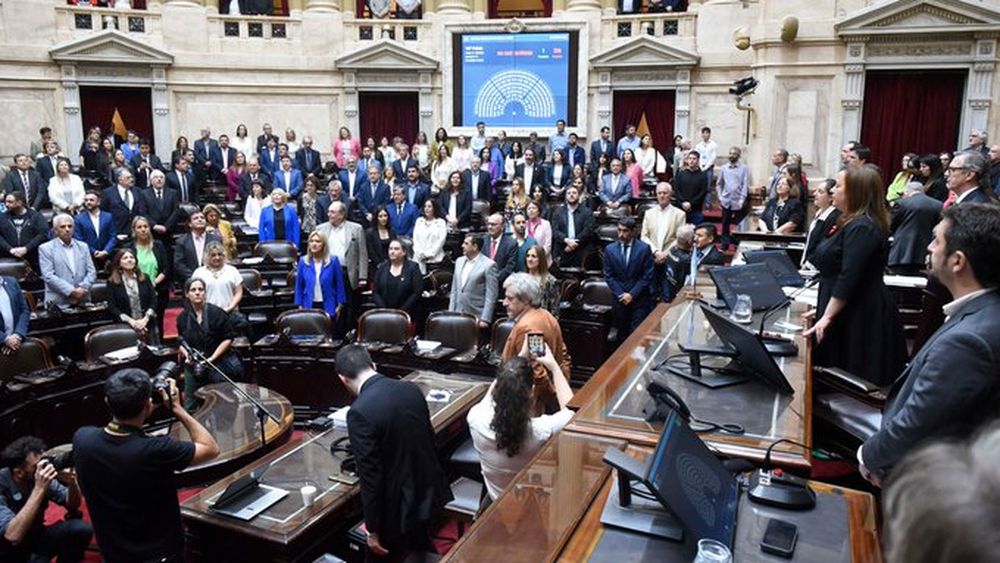 Por falta de quórum, levantaron la tumultuosa sesión especial en la Cámara de Diputados