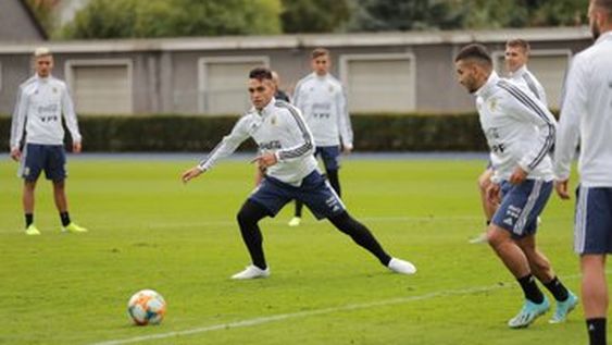 Scaloni paró un posible equipo titular para enfrentar a Alemania