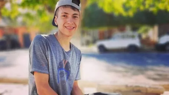 Falleció el joven motociclista que chocó con un colectivo anteanoche