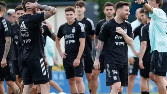 Confusión en el predio de AFA: los hinchas creían que podían ver el entrenamiento de la Selección
