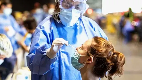 Otros 145 muertos y 21.836 nuevos contagios de coronavirus en Argentina
