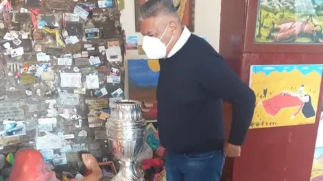 De Chiqui Tapia a Uñac: “Preparame la Difunta”