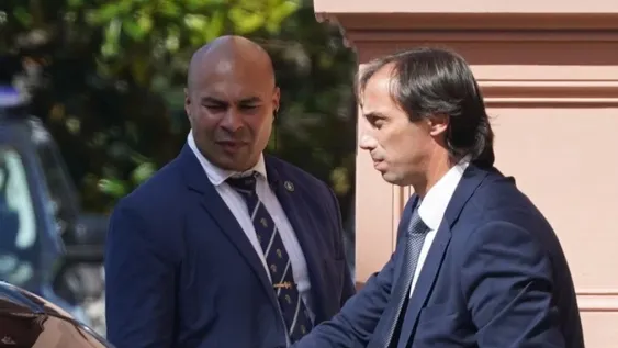 CACERÍA. El procurador del Tesoro, Santiago Castro Videla, sale de la Casa Rosada. Busca identificar a quienes filtraron información en medio del litigio.