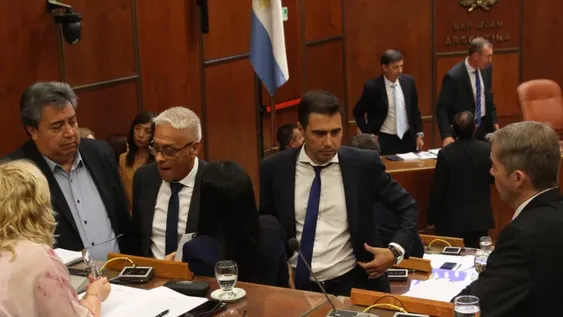 Diputados: hubo acuerdos y se pateó la puja por cargos para evitar choques