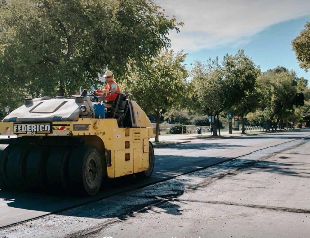 Pronto se comenzará a aplicar la carpeta asfática definitiva en la Avenida España.