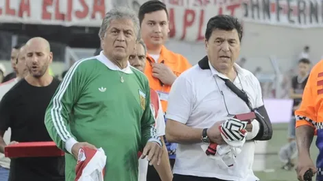 Daniel Passarella volvió al Monumental y los hinchas mostraron total indiferencia