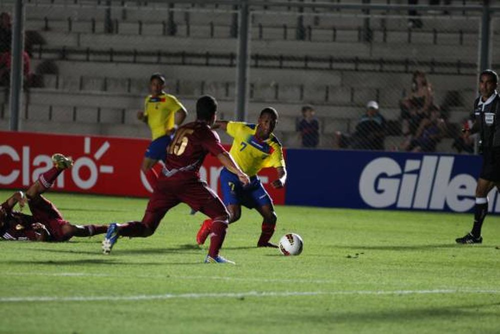 Venezuela ganó en su debut en el torneo