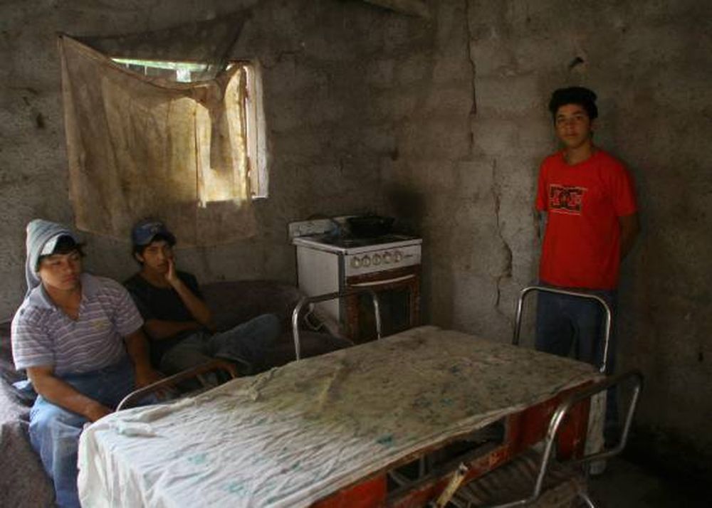 Gustavo prefiere pasar el día junto a sus hermanos