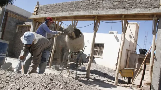 Hasta agosto creció 40% el pedido de permisos para obras privadas