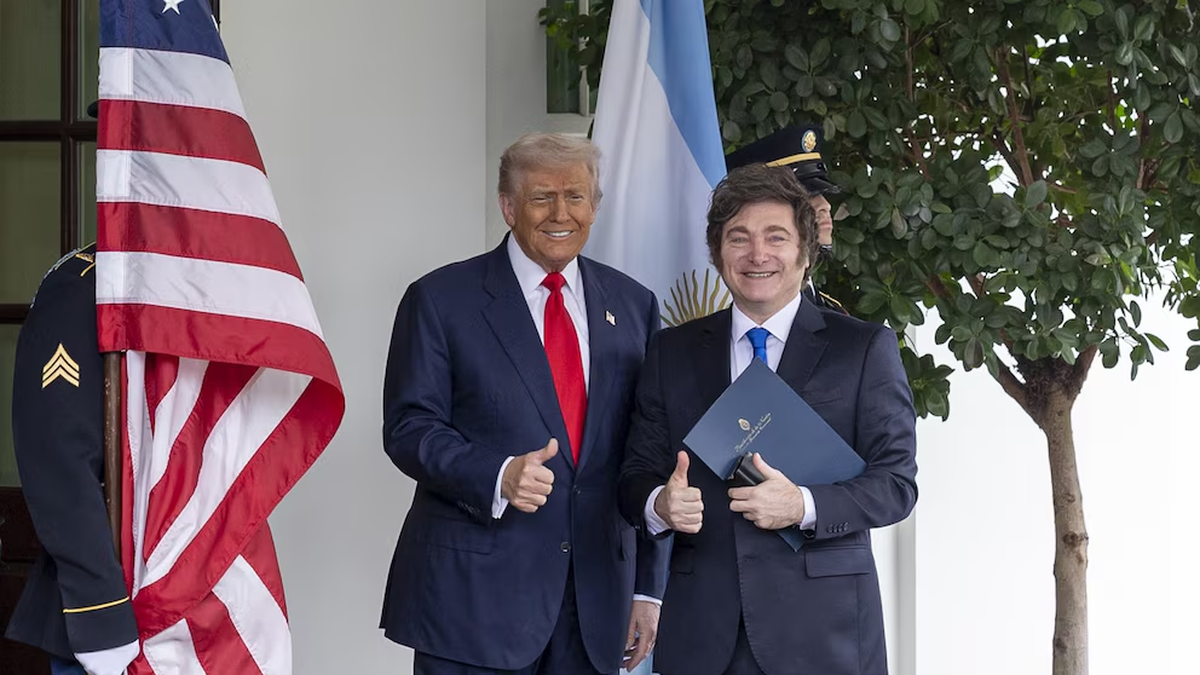 Javier Milei viaja a EEUU para reforzar su alianza con Trump y participar de un acto contra el antisemitismo