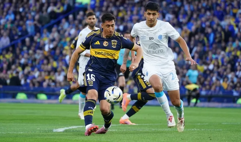 Chance. Con el partido empatado, Merentiel tuvo la más clara del primer tiempo pero no acertó. Boca se quedó sin nada en La Bombonera.