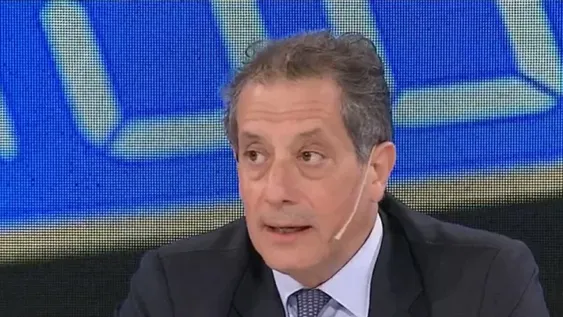 Miguel Pesce: “No hay ninguna limitación sobre el retiro o transferencia de dólares”