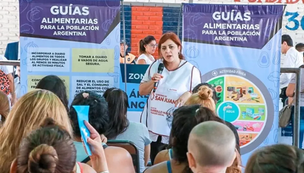 Depositarán el monto de las tarjetas AlimentAR en la AUH