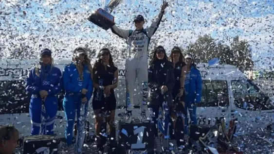 Pernía se quedó con el título en la Clase 3 del TN