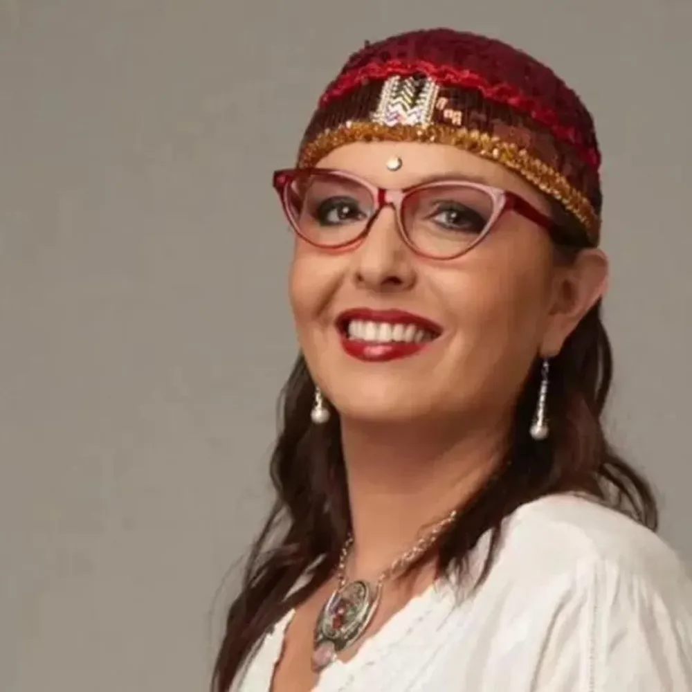 La astróloga hace su debut en San Juan