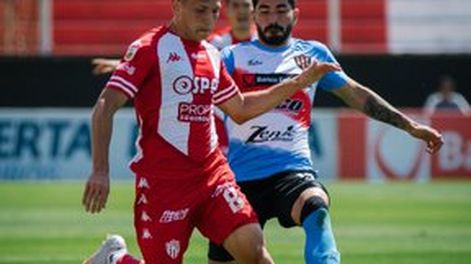 Unión venció a Patronato en Santa Fe tras la salida del DT Azconzábal