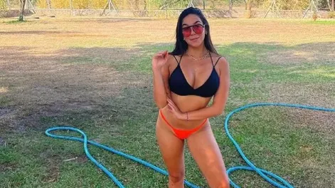 Pidió a sus seguidores que borraran la manguera de una foto y las respuestas fueron desopilantes