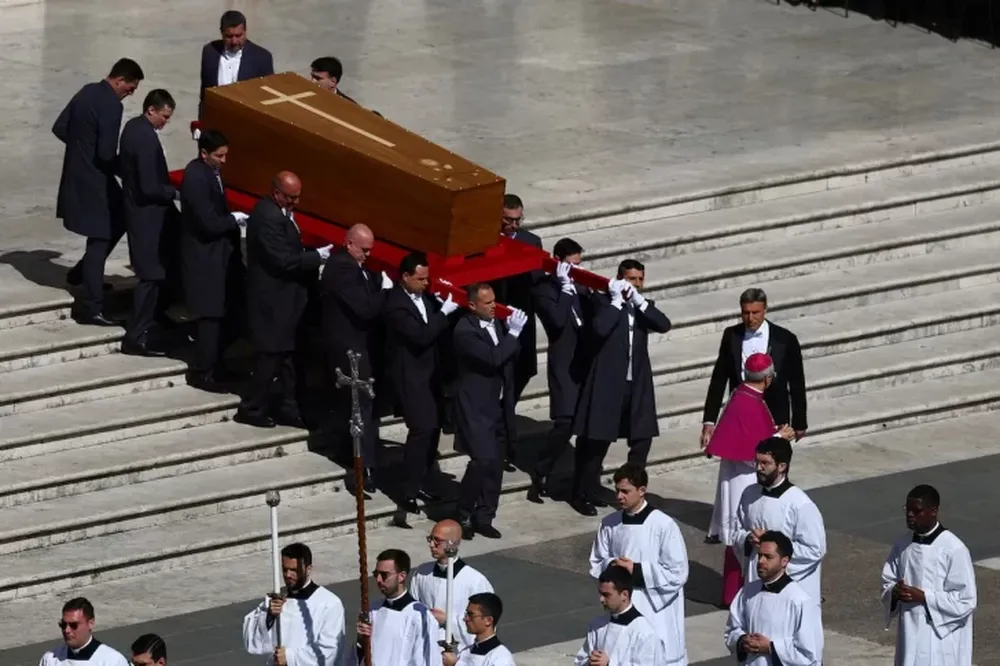 Las fotos del funeral del papa Francisco en la Plaza de San Pedro