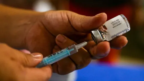 La OMS y la Interpol alertan sobre red de vacunas “truchas” contra el coronavirus