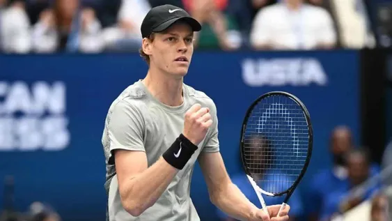JANNIK SINNER, Hoy el N°1 en la ATP. Si se mantiene regular, no lo bajarán.