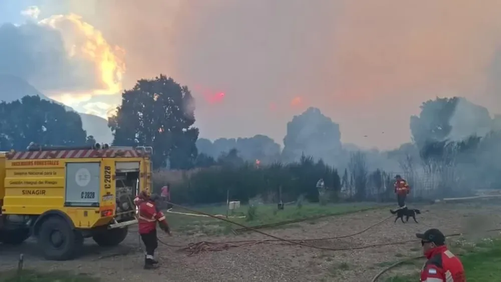 Surgieron nuevos focos de incendio en el Parque Nacional Los Alerces y confirmaron que fueron intencionales