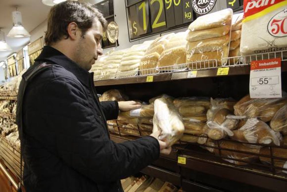 Sin harina subsidiada, buscan vender el kilo de pan a $12