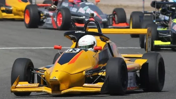 Naranjo, luego de un toque, fue 25to en la Metropolitana