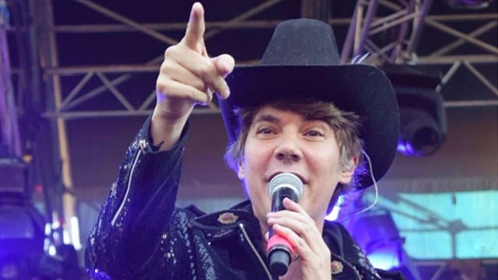 Robaron 13.000 dólares de la casa del DJ Maxi Trusso en el interior de un country