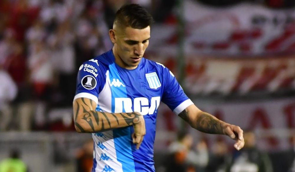 Centurión pidió disculpas a los hinchas de Racing: “Estoy avergonzado”