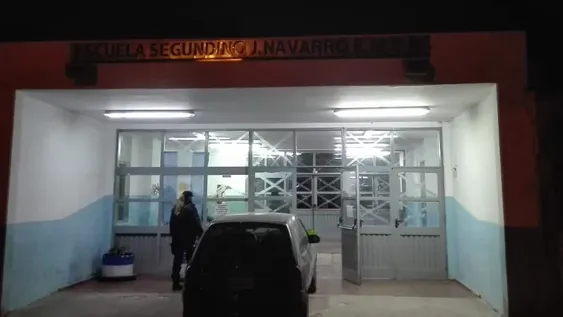 Lo encontraron robando en una escuela: intentó huir, pero lo atraparon