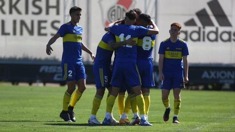 Boca goleó a River en la reserva del Superclásico