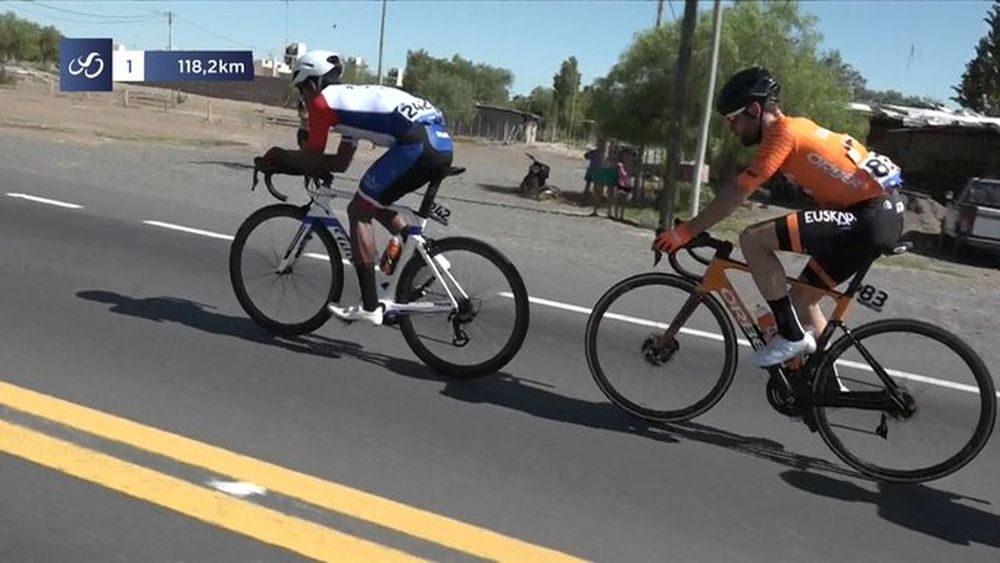 Christofer Jurado consiguió la primera meta sprint