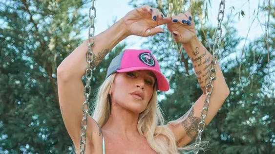 Filtran foto de Florencia Peña sin filtro y en un sugestivo primer plano de su trasero