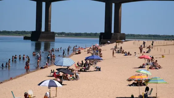 Partió el vuelo que traerá más vacunas