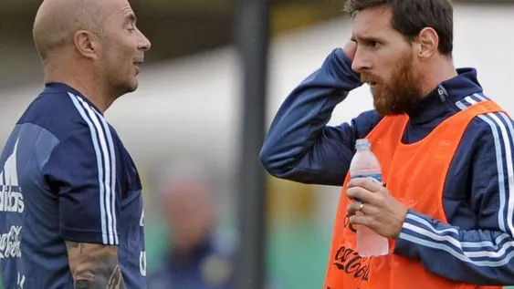 Messi y Sampaoli se ven las caras 3 años después
