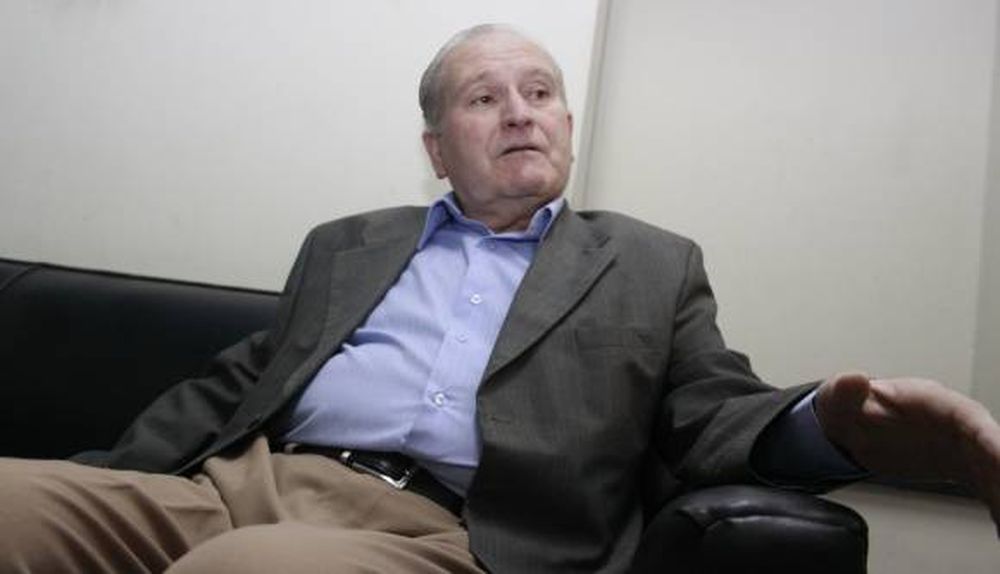 Camacho declaró  que los militares  además le robaron