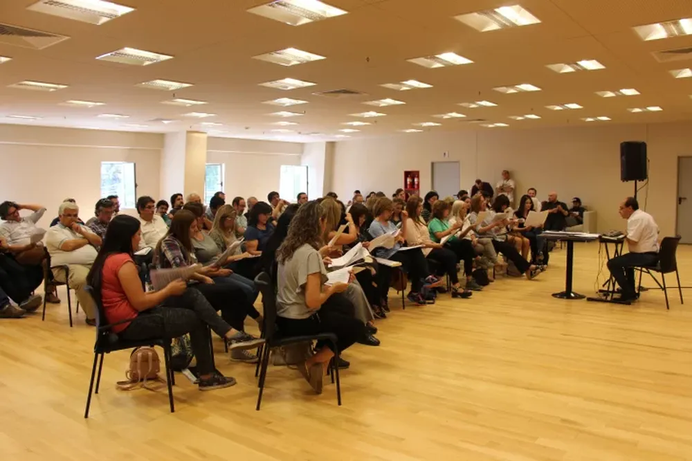 Músicos solidarios desplegaron sus voces en el Teatro del Bicentenario